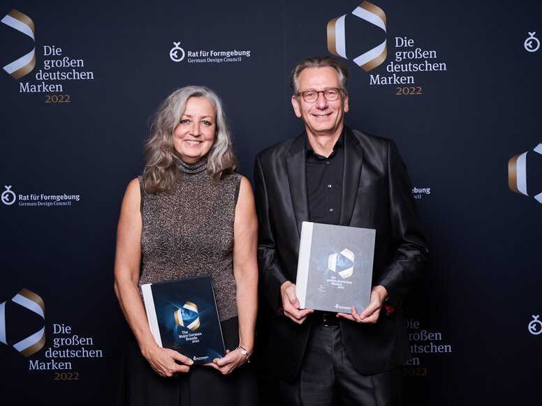 Award ceremony for the major German brands 2022 Thorsten Stute and Christiane Küper at the award ceremony for the major German brands 2022