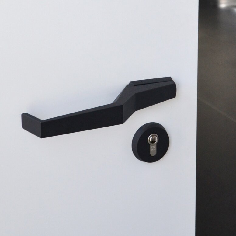 RWTH Aachen Series 120 lever handle in black