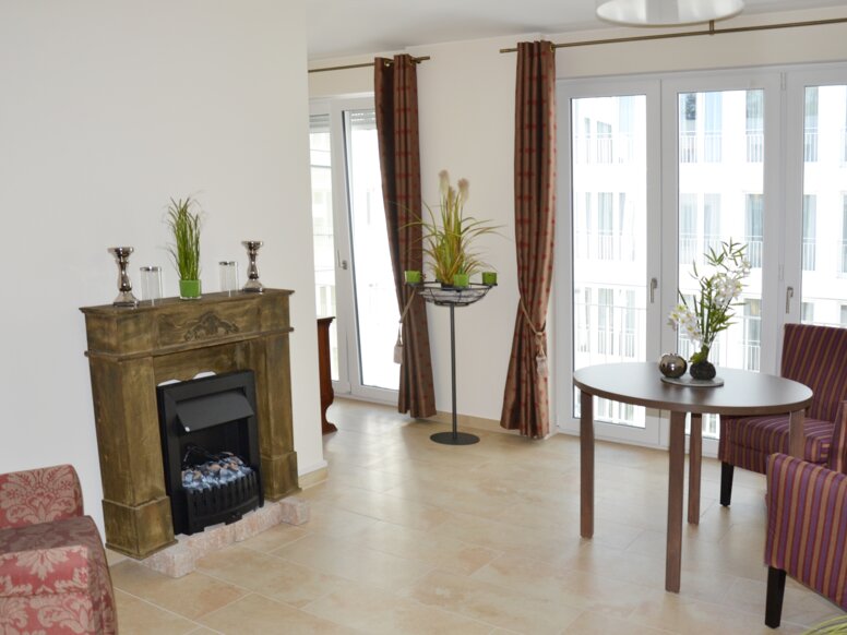 Philosophenweg senior citizens' residence in Wetzlar Living room