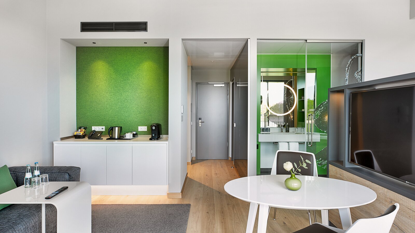 H4 Hotel in Mönchengladbach Interior of an H4 hotel